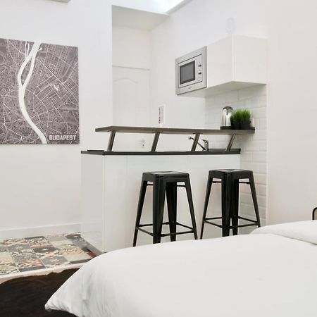 Standard Apartment By Hi5 - Nagysandor Street Budapest Exterior photo